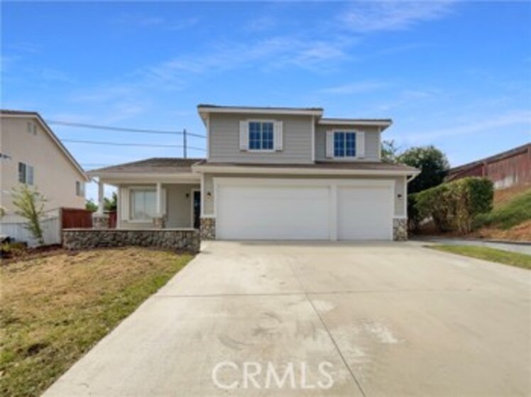 23528 Mountain Breeze Drive Photo